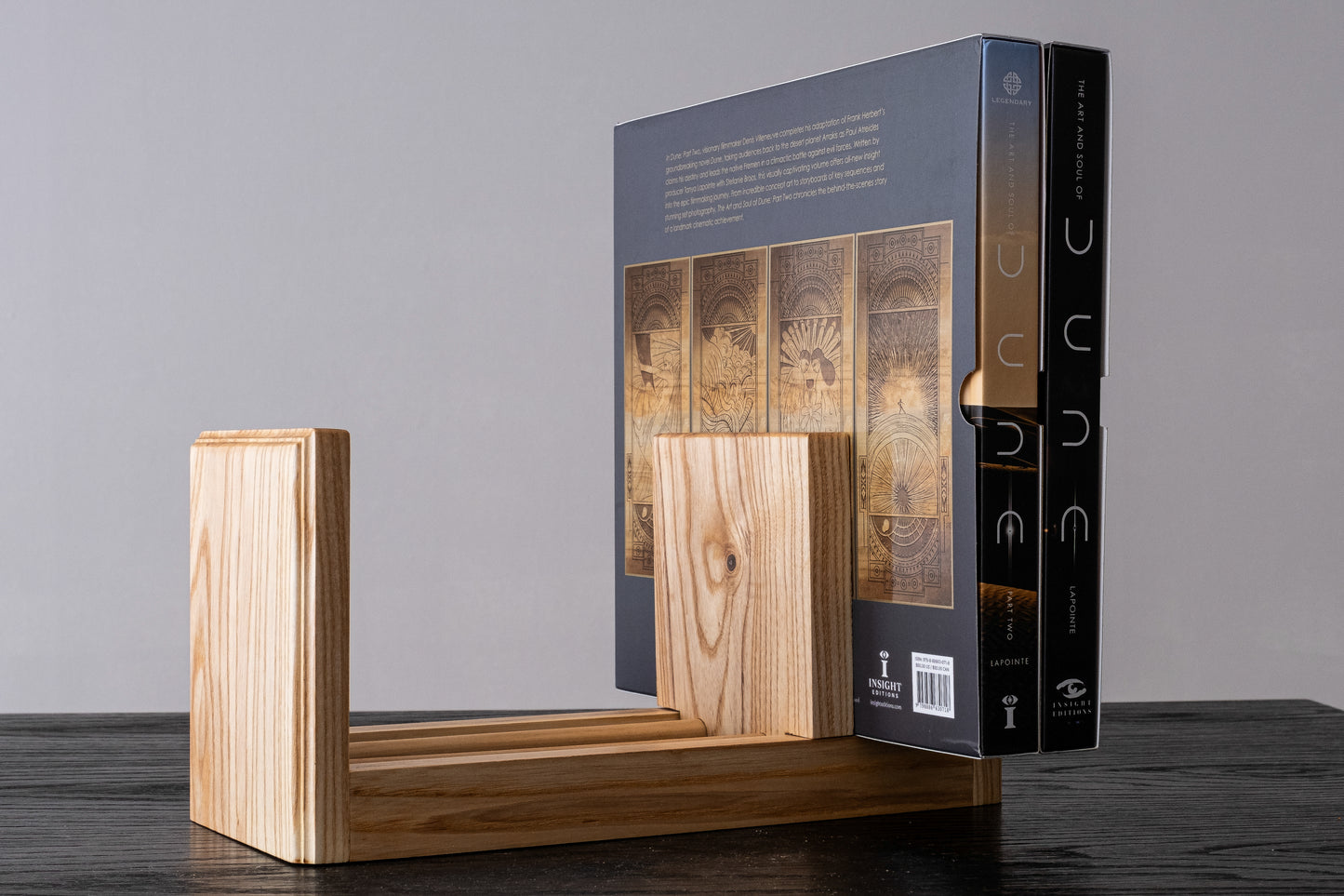 Porte livre ajustable