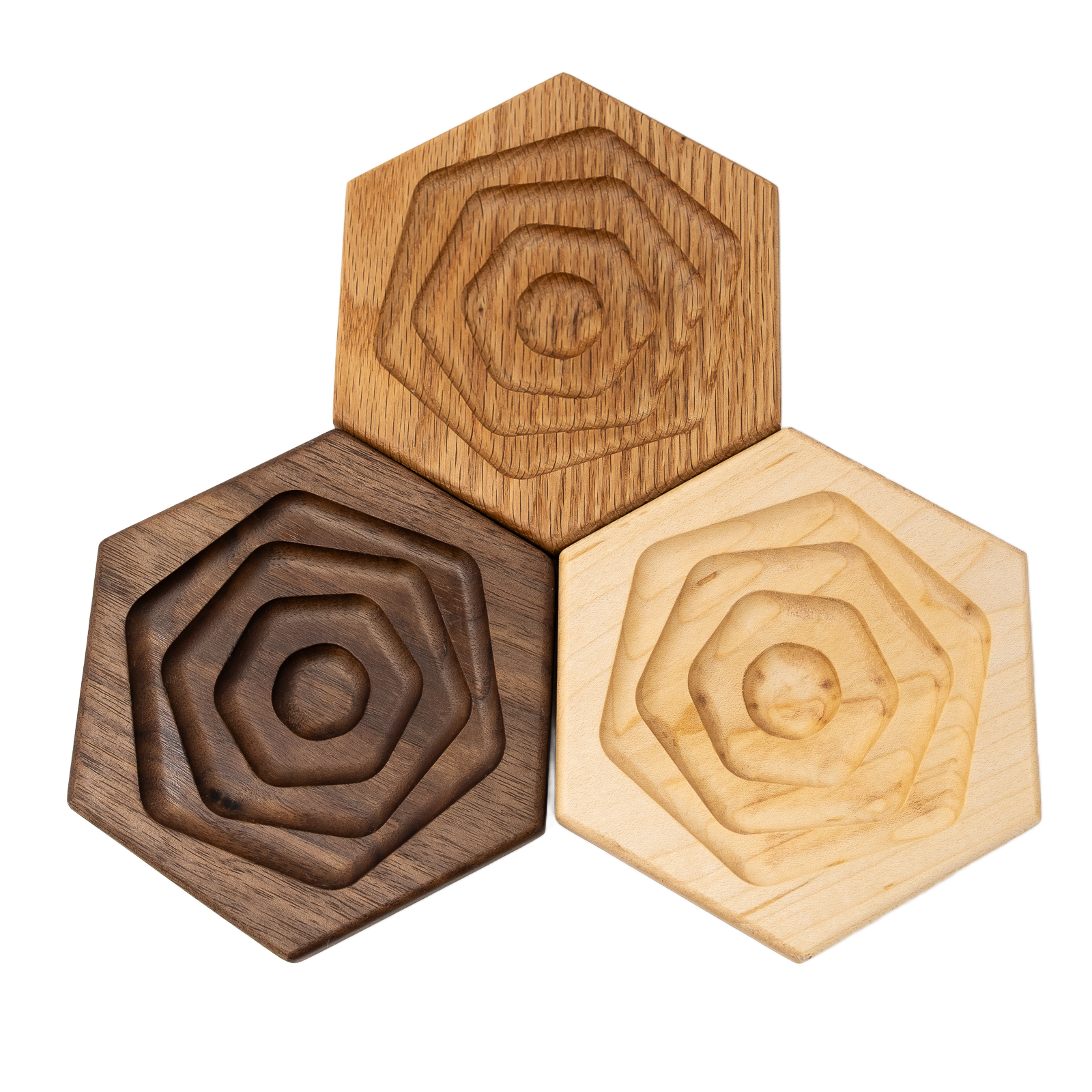 “Planchette apéro hexagonale en noyer noir — porte-verre WoodNutt”
“Planchette apéro hexagonale en érable — finition naturelle food-safe”